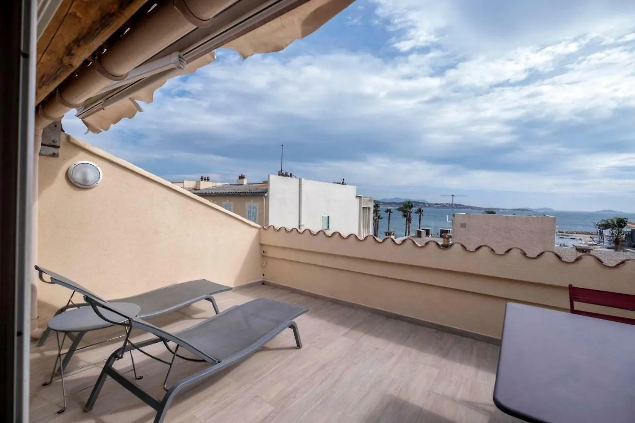 Coup De Coeur: Duplex Centre Ville Vue Mer & Port 邦多勒